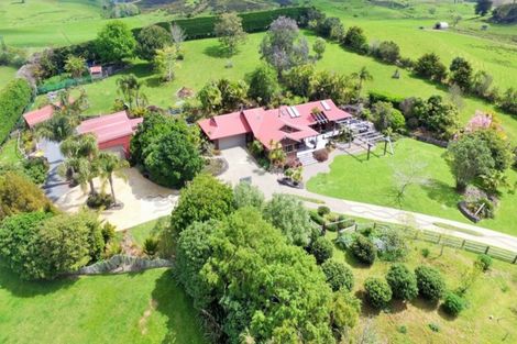 Photo of property in 601 Waihue Road, Parore, Dargaville, 0372