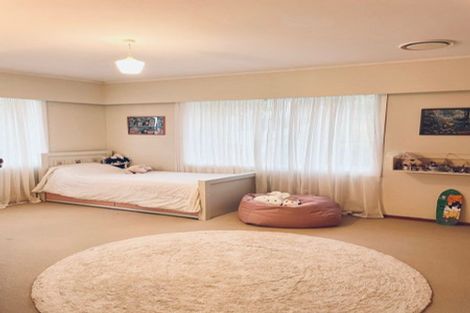 Photo of property in 17 Margaret Place, Milford, Auckland, 0620