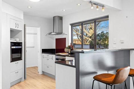 Photo of property in 1/278 Memorial Avenue, Burnside, Christchurch, 8053