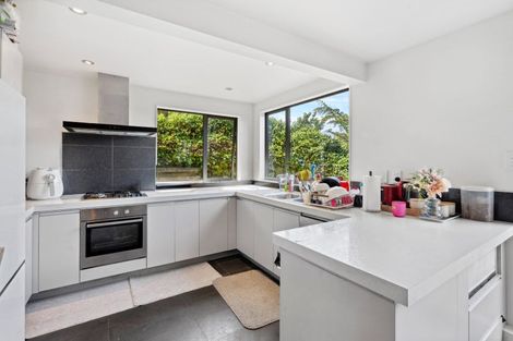 Photo of property in 79 Percy Dyett Drive, Karori, Wellington, 6012