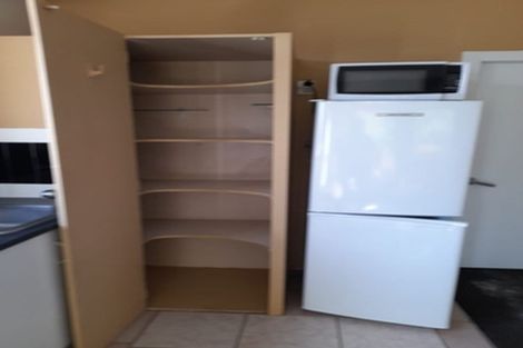 Photo of property in 54a Lewis Street, Blockhouse Bay, Auckland, 0600