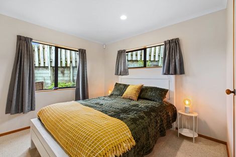 Photo of property in 12 Bayvista Close, Welcome Bay, Tauranga, 3112