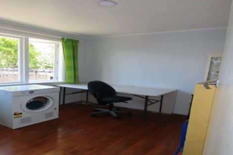 Photo of property in 24 Metcalfe Road, Ranui, Auckland, 0612