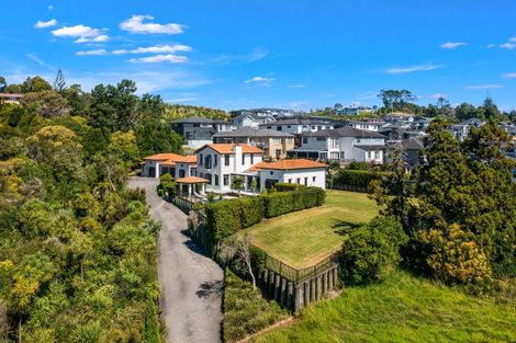 Photo of property in 21 Penwood Close, East Tamaki Heights, Auckland, 2016