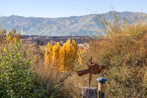 Photo of property in 31 Matheson Crescent, Albert Town, Wanaka, 9305