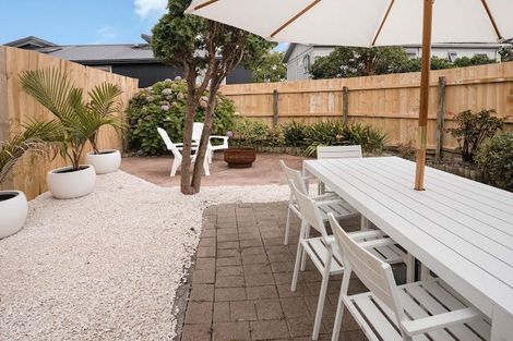 Photo of property in 3/83 Centreway Road, Orewa, 0931