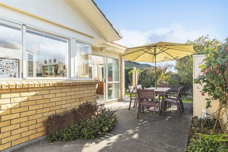 Photo of property in 292 Gravatt Road, Papamoa Beach, Papamoa, 3118