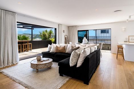 Photo of property in 10c Long Street, Raglan, 3225