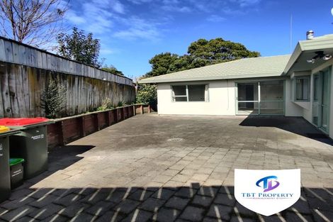 Photo of property in 14 Crail Court, Totara Heights, Auckland, 2105