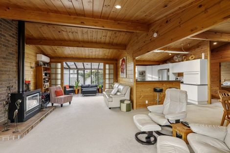 Photo of property in 6a Pilcher Crescent, Naenae, Lower Hutt, 5011