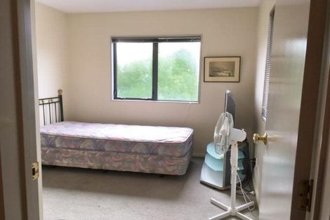 Photo of property in 39 Rakich Place, Henderson, Auckland, 0612