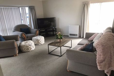 Photo of property in 4/49 Sackville Street, Fitzroy, New Plymouth, 4312