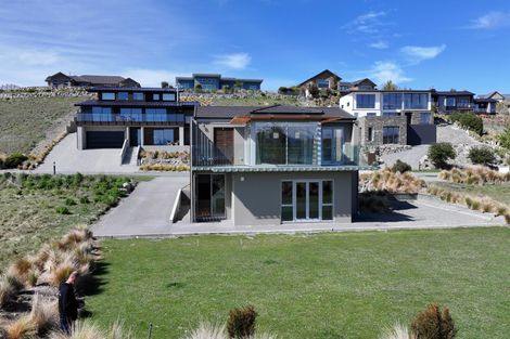 Photo of property in 6 Pollock Place, Lake Tekapo, 7999
