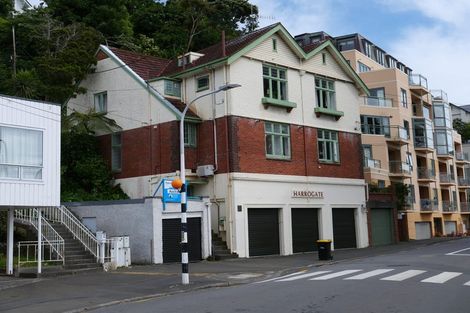 Photo of property in 84a Salamanca Road, Kelburn, Wellington, 6012