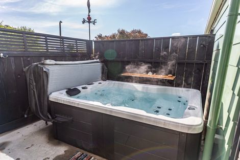 Photo of property in 31 Balmoral Street, Levin, 5510