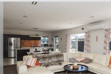 Photo of property in 35 Te Whenu Crescent, Marshland, Christchurch, 8083