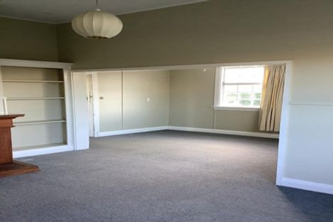 Photo of property in 261 Marine Parade, New Brighton, Christchurch, 8061