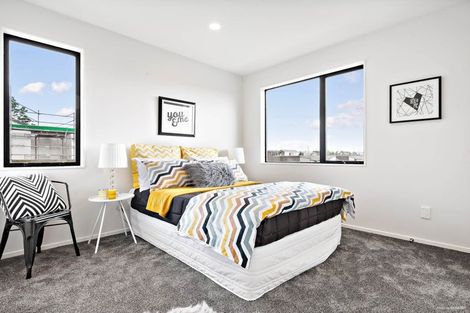 Photo of property in 28 Turehu Road, Papakura, 2110