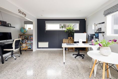 Photo of property in 27 Alfred Street, Fairfield, Hamilton, 3214