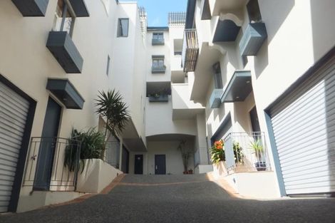 Photo of property in 7e Austin Street, Mount Victoria, Wellington, 6011