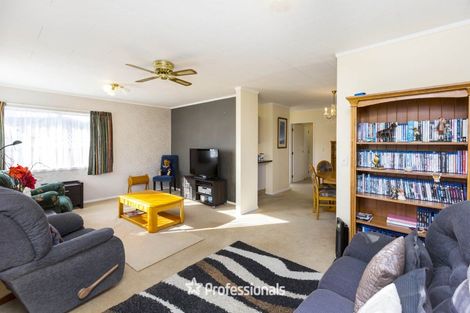 Photo of property in 25 Memphis Grove, Totara Park, Upper Hutt, 5018