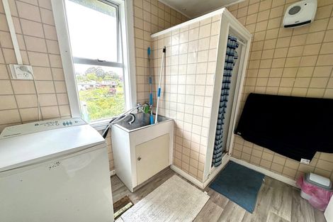 Photo of property in 44 Lowestoft Street, Balclutha, 9230