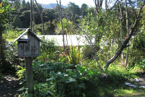 Photo of property in 10 Dorothy Road, Laingholm, Auckland, 0604