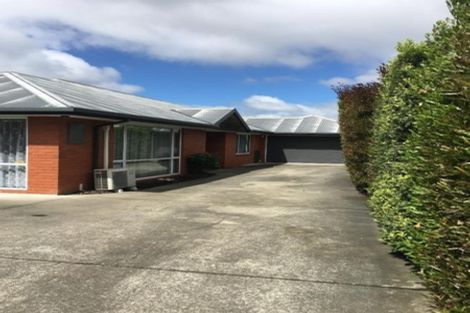 Photo of property in 11 Phoenix Lane, Northcote, Christchurch, 8052