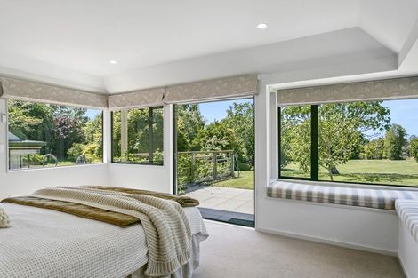 Photo of property in 71 Gillespie Place, Acacia Bay, Taupo, 3385