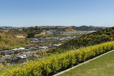 Photo of property in 83 Penetaka Heights, Pyes Pa, Tauranga, 3112