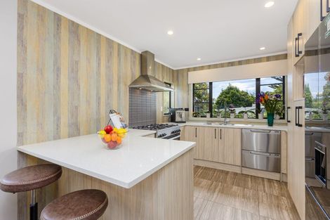Photo of property in 2/84 Verbena Road, Birkdale, Auckland, 0626