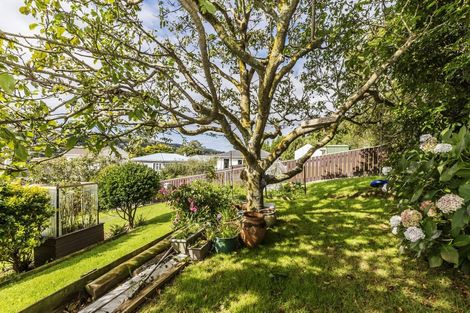 Photo of property in 353 Main Road, Tawa, Wellington, 5028