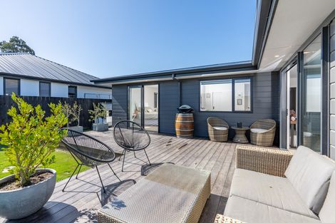 Photo of property in 11 Paterson Road, Mosgiel, 9092