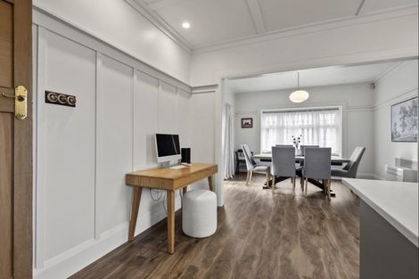 Photo of property in 73 Brightwater Terrace, Terrace End, Palmerston North, 4410