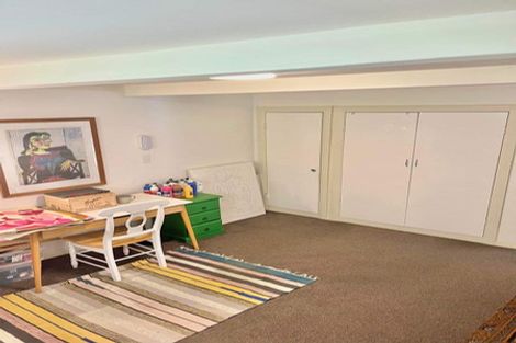 Photo of property in 114 Holloway Road, Aro Valley, Wellington, 6021