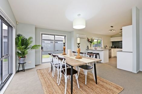 Photo of property in 14 Pacific Avenue, Poraiti, Napier, 4112