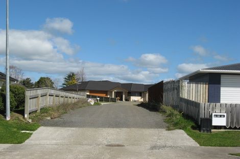 Photo of property in 12 Barnett Drive, Marton, 4710