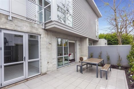 Photo of property in 32 Champion Street, Ranui, Porirua, 5024