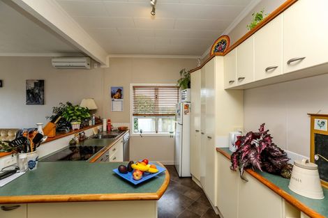 Photo of property in 534 Devon Street West, Blagdon, New Plymouth, 4310