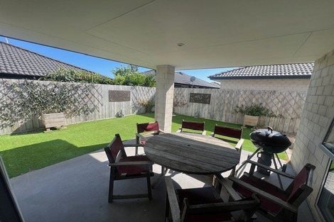 Photo of property in 27d Emerald Shores Drive, Papamoa Beach, Papamoa, 3118