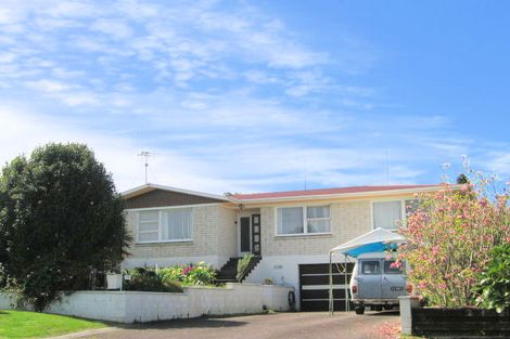 Photo of property in 19 Warwick Place, Brookfield, Tauranga, 3110