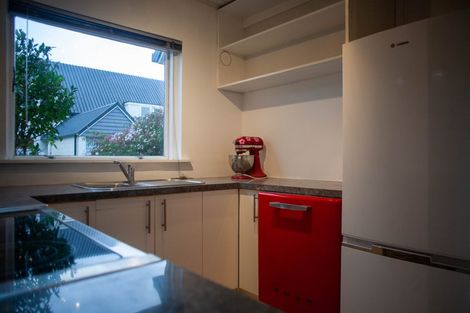Photo of property in 3/62 Picton Avenue, Riccarton, Christchurch, 8011