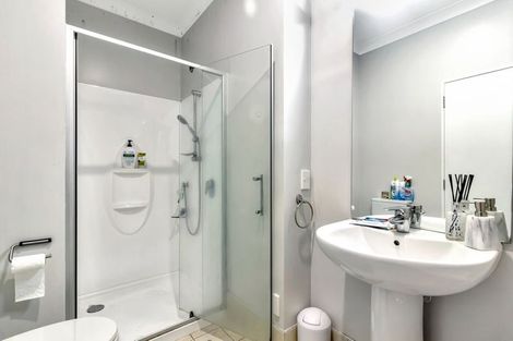 Photo of property in 7/44 Carlos Drive, Flat Bush, Auckland, 2016