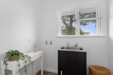 Photo of property in 24 Vagues Road, Northcote, Christchurch, 8052