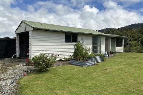 Photo of property in 5 Ranfurly Street, Runanga, 7803