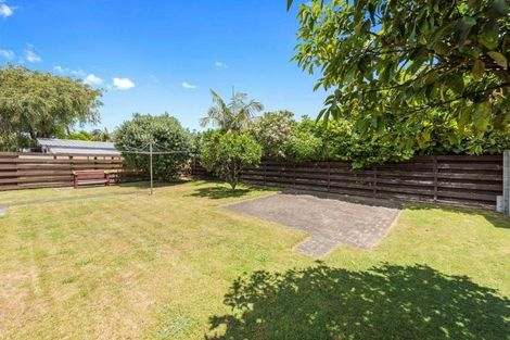 Photo of property in 24 Gloucester Road, Mount Maunganui, 3116