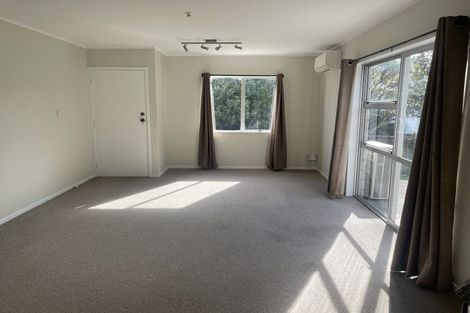 Photo of property in 2/37 Seabrook Avenue, New Lynn, Auckland, 0600
