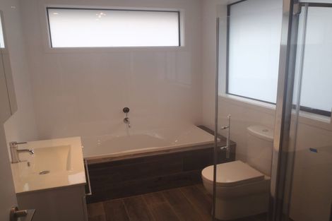 Photo of property in 23 Raymond Grace Avenue, Huapai, Kumeu, 0810