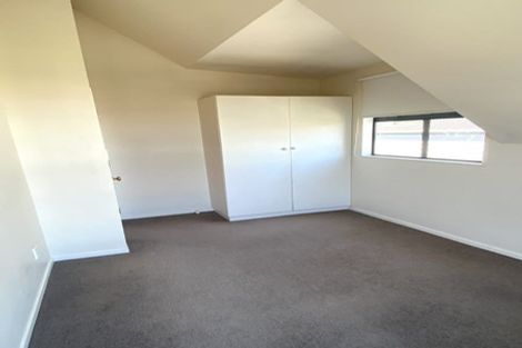 Photo of property in 13a Upper Lewisville Terrace, Thorndon, Wellington, 6011