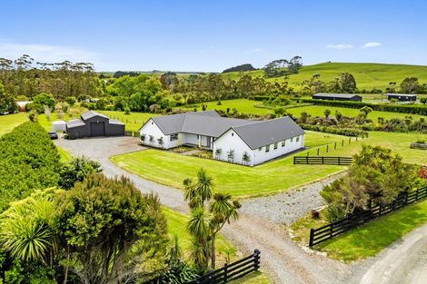 Photo of property in 245 Muriwai Valley Road, Muriwai, Waimauku, 0881